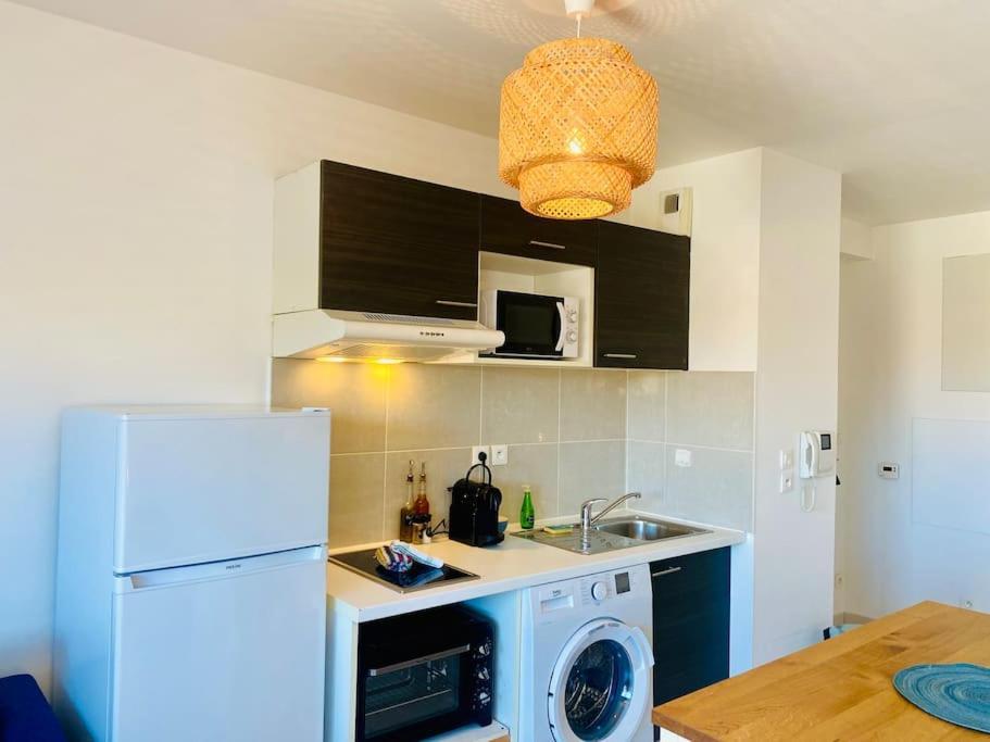"Loulou" T1 Moderne Et Lumineux, Centre Ville, Wifi, Parking Sète Buitenkant foto